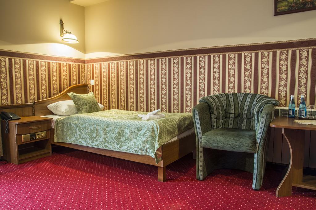 Hotel Mazurski Dworek Mikołajki Zimmer foto