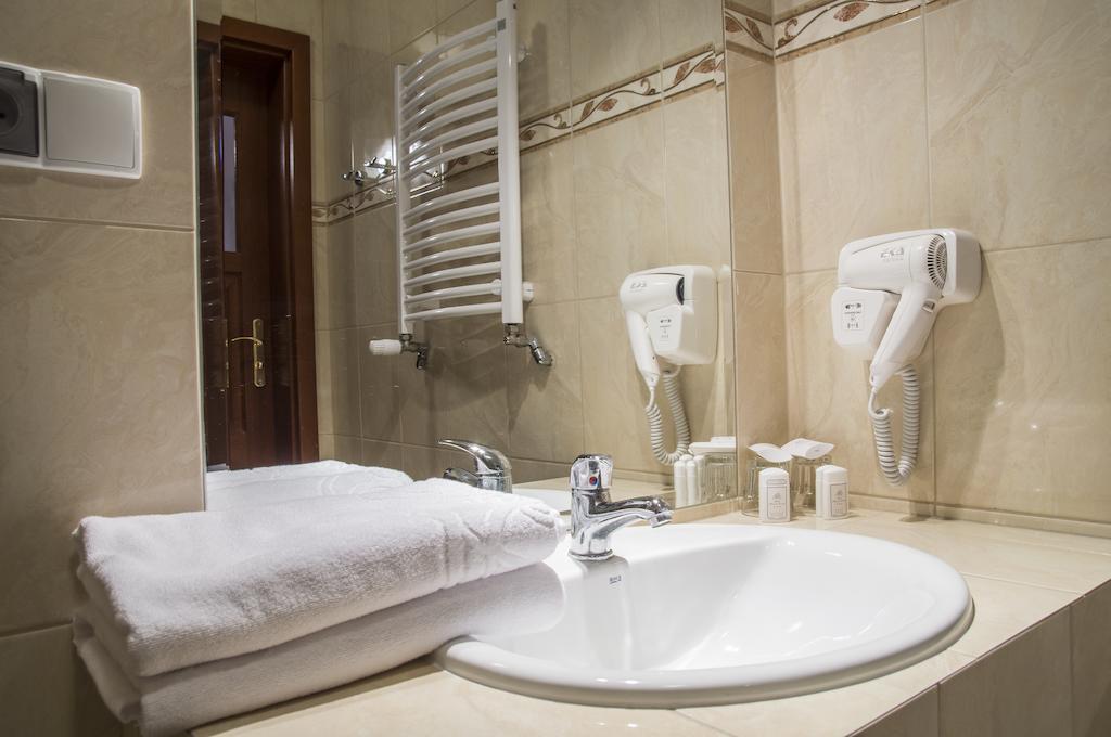 Hotel Mazurski Dworek Mikołajki Zimmer foto