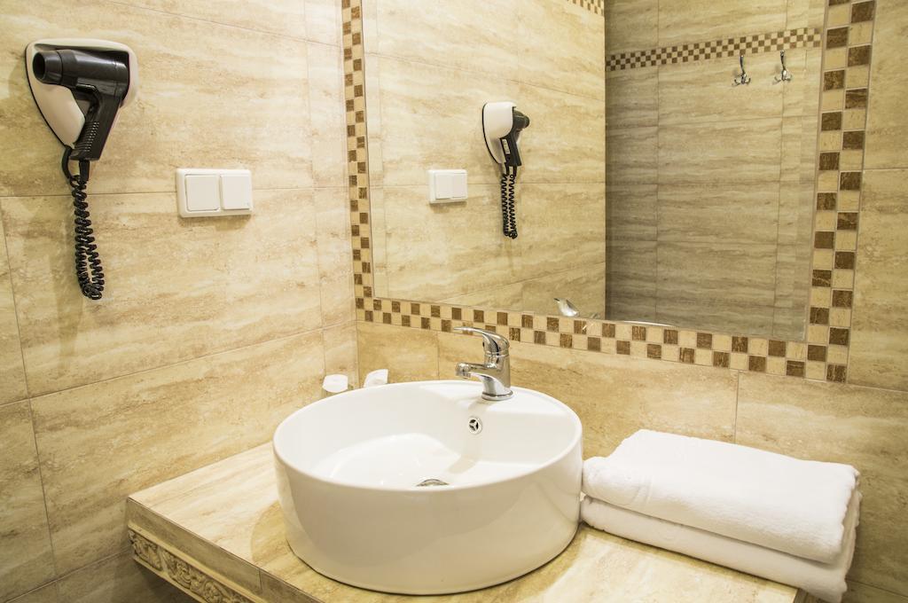 Hotel Mazurski Dworek Mikołajki Zimmer foto
